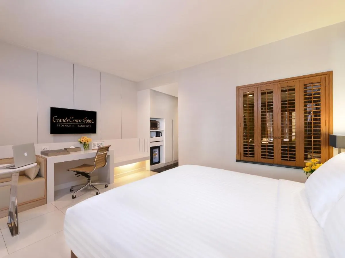 Grande Centre Point Hotel Ploenchit slide-5