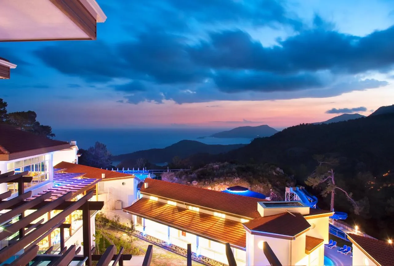 Garcia Resort & Spa-1