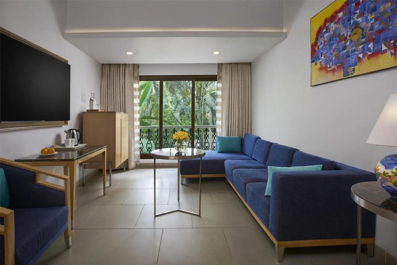 Radisson Goa Candolim hotel slide-4