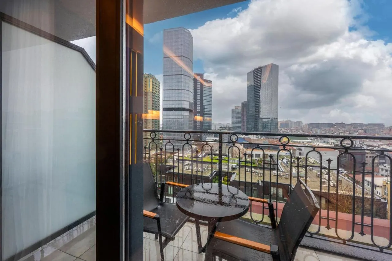 Ramada Encore by Wyndham Istanbul Sisli slide-4