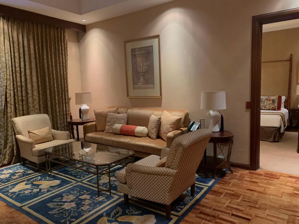 The Manila Hotel slide-4