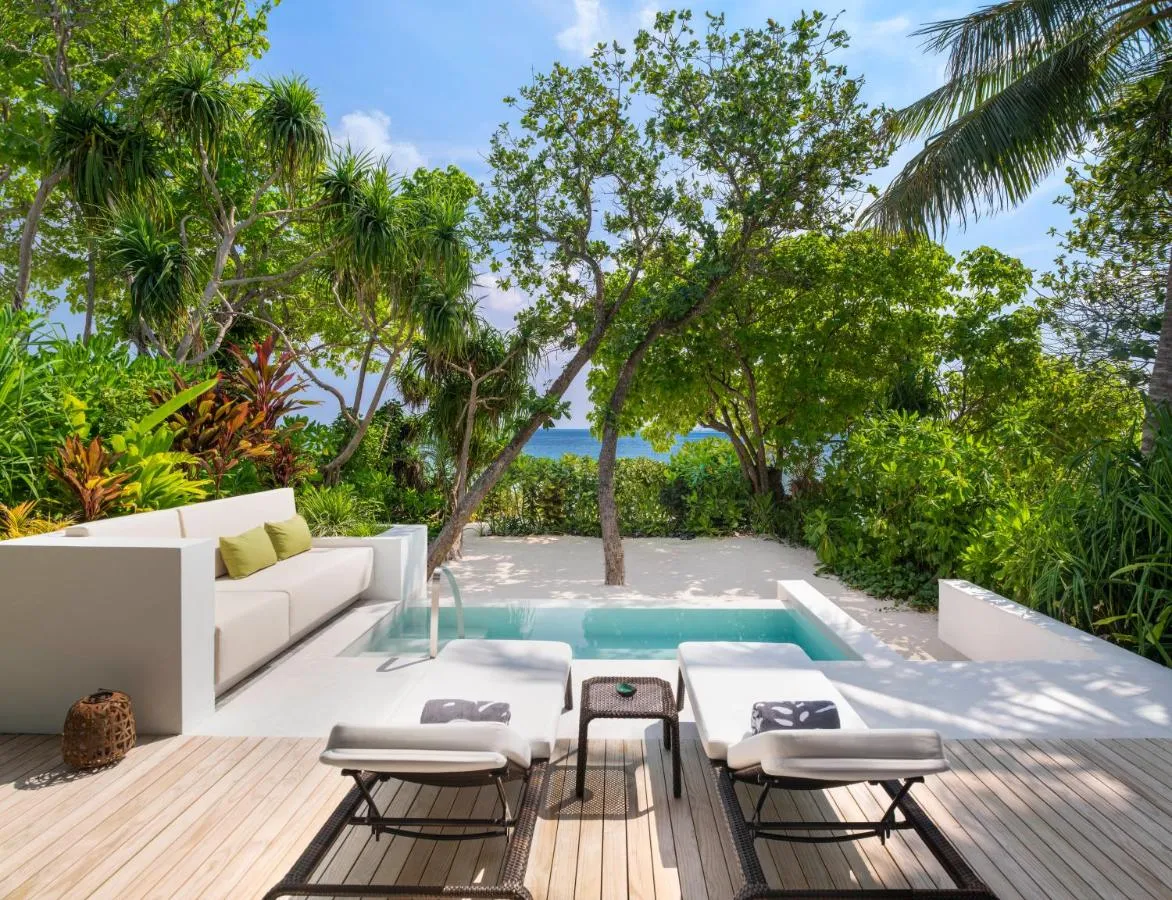 The Westin Maldives Miriandhoo Resort Hotel slide-4