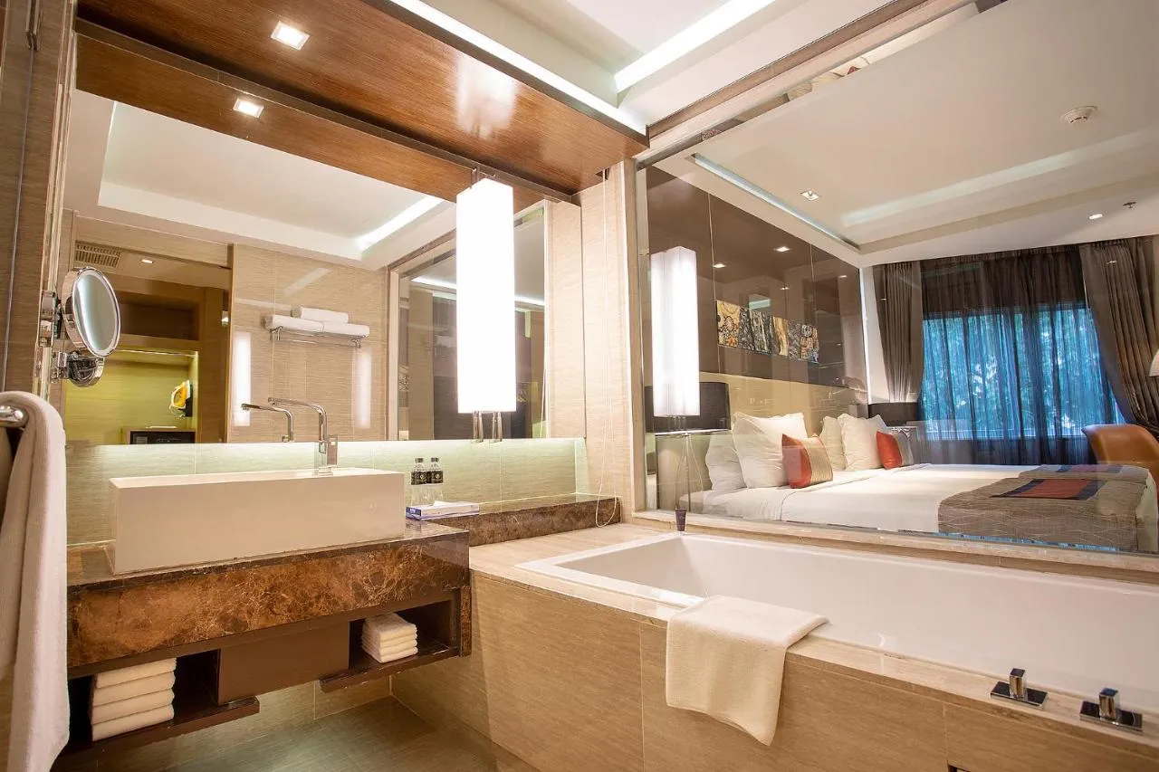 Graceland Bangkok by Grace Hotel-1