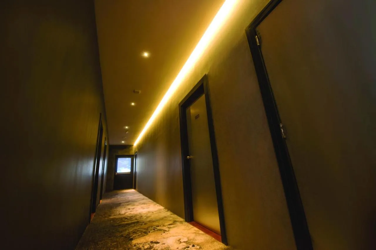 Fairview Hotel slide-3