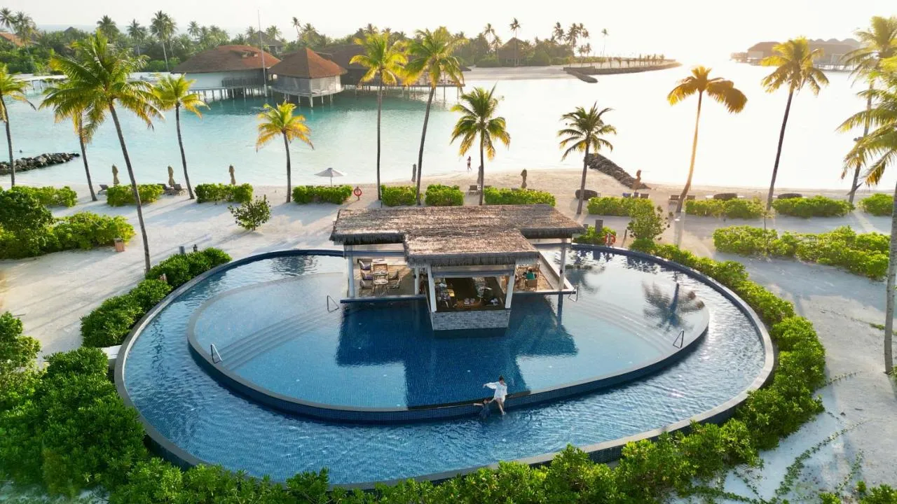 Radisson Blu Resort Maldives-2