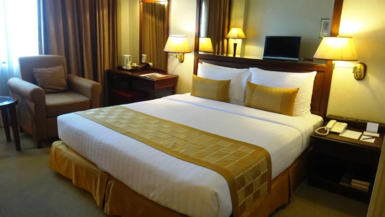Arnoma Hotel Bangkok-1