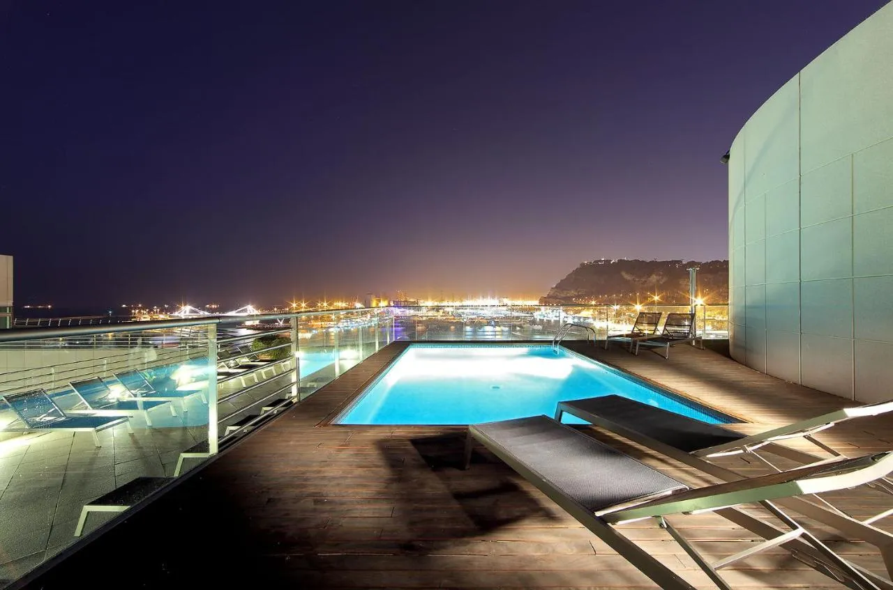 Eurostars Grand Marina Hotel slide-4