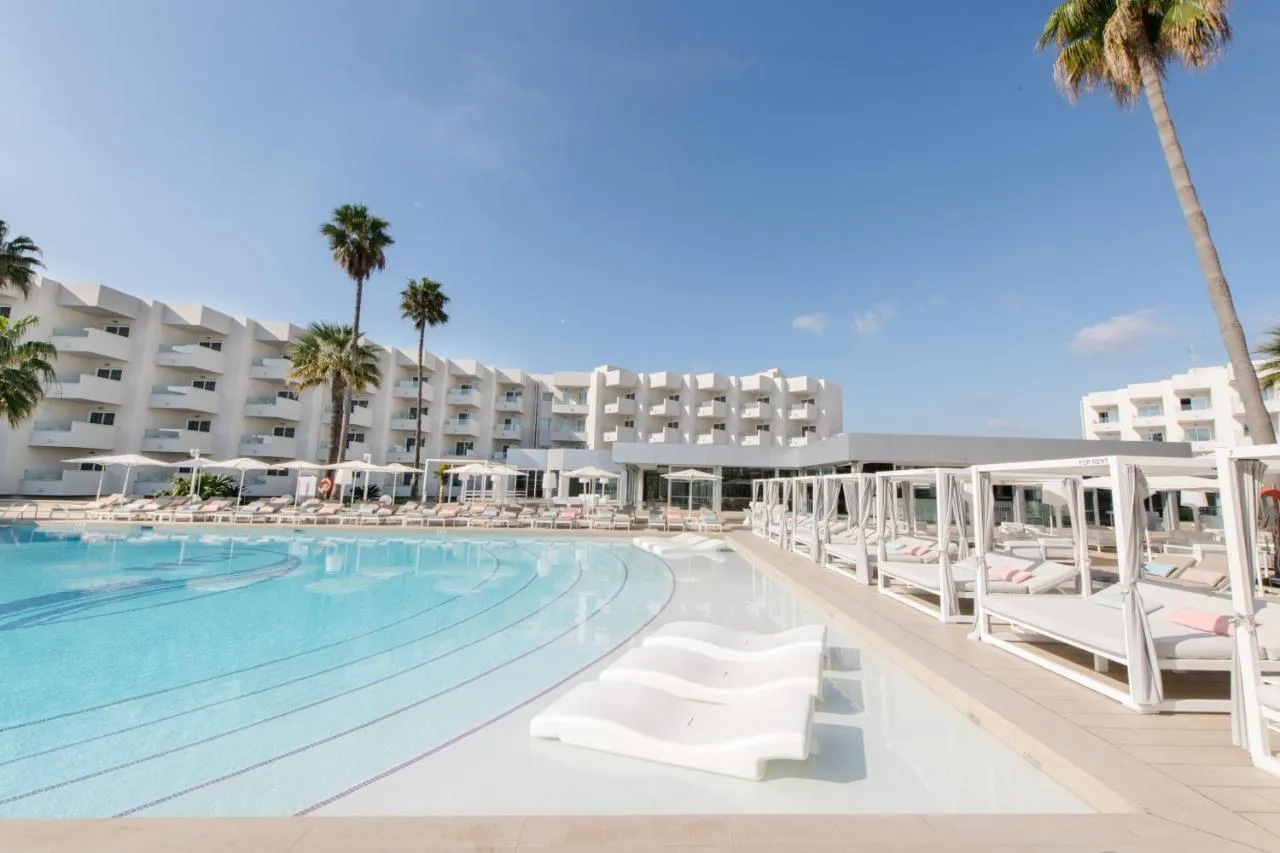 Hotel Garbi Ibiza & Spa slide-4