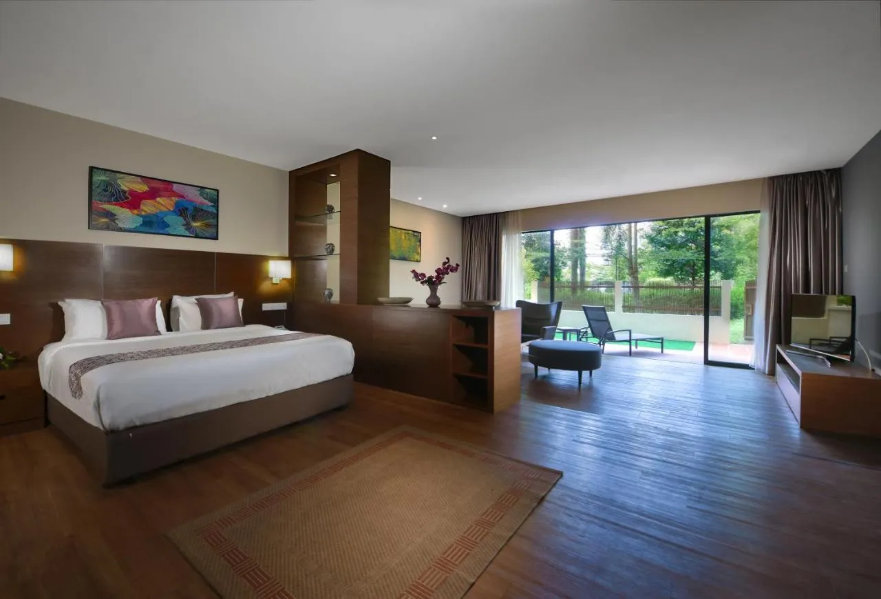 Bella Vista Waterfront Resort, Kuah Langkawi-1
