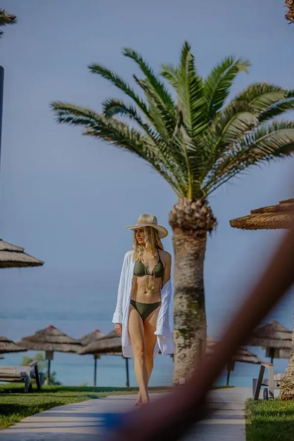 Alion Beach Hotel slide-4