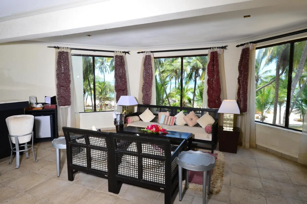 Diani Reef Beach Resort & Spa slide-4