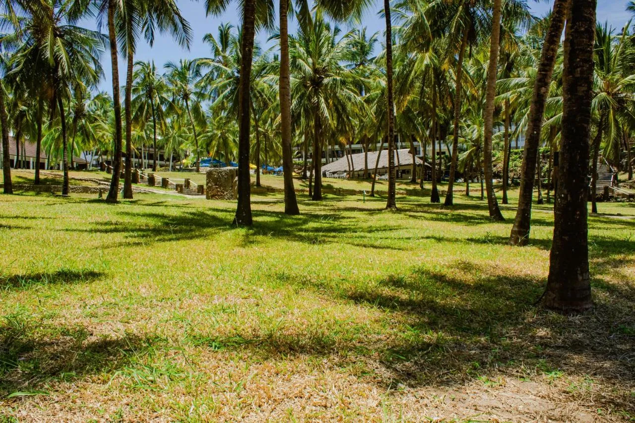 PrideInn Flamingo Beach Resort & Spa Mombasa-1