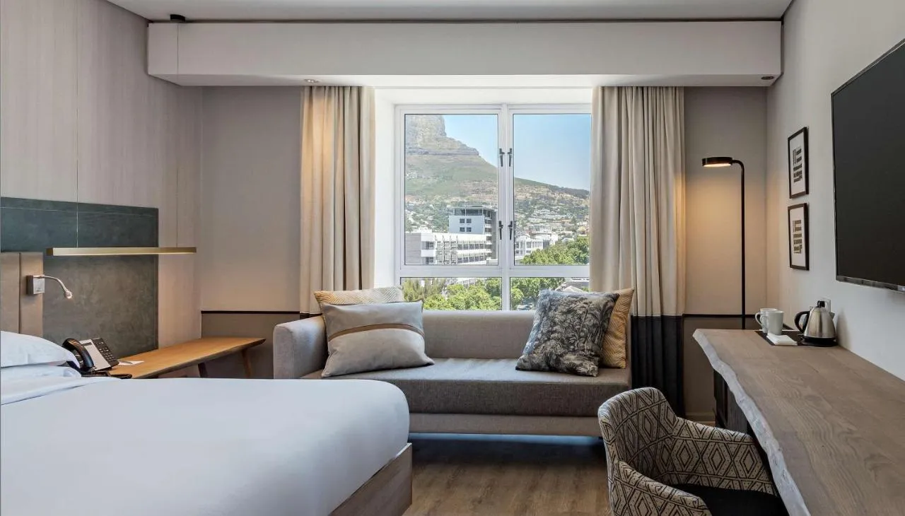 Hyatt Regency Cape Town slide-3