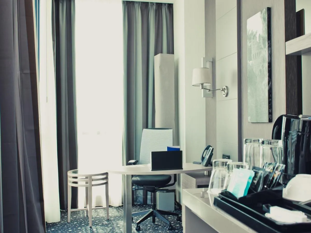 Chirag Plaza Hotel-1