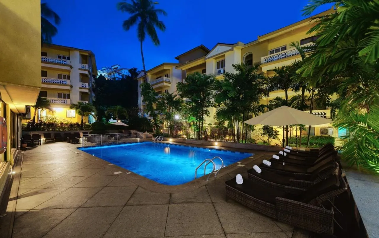 Sandalwood Hotel & Suites slide-5