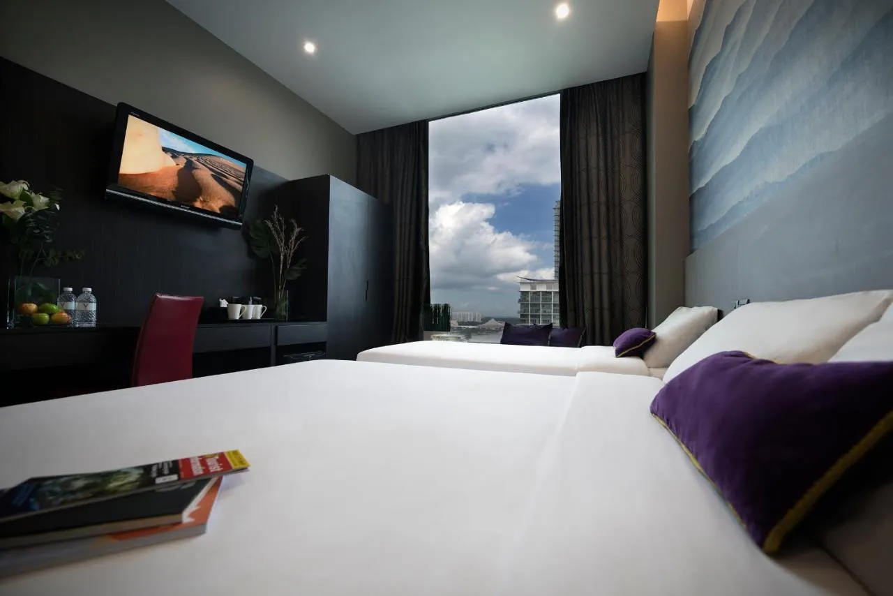 V Hotel Lavender-2