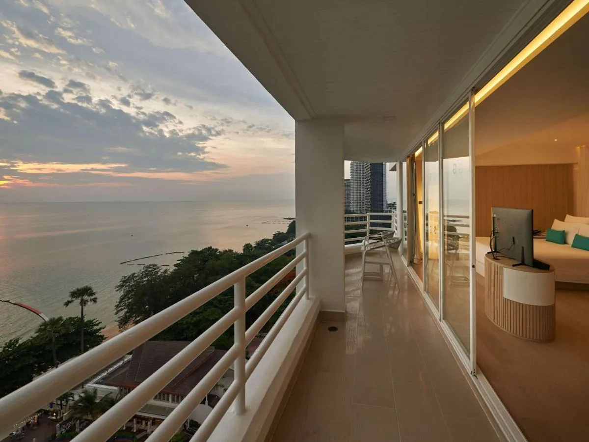 Pullman Pattaya Hotel G-2