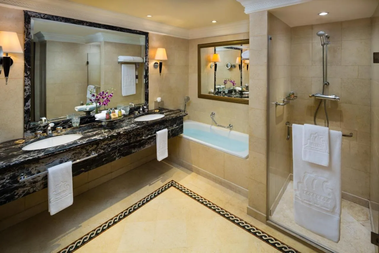 InterContinental Phoenicia Beirut-2