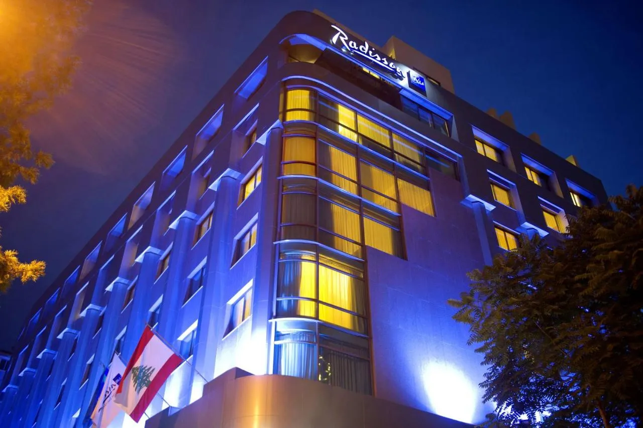 Radisson Blu Martinez Hotel Beirut slide-4