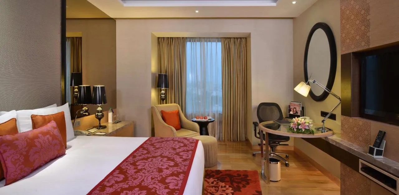 Radisson Blu Jaipur slide-3