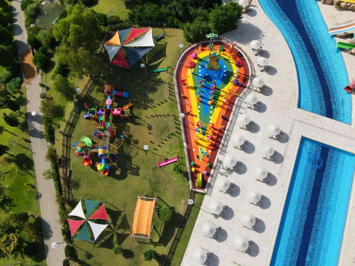 Kefaluka Resort slide-5