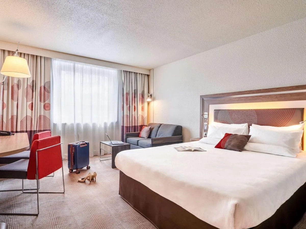 Novotel Paris 17-1