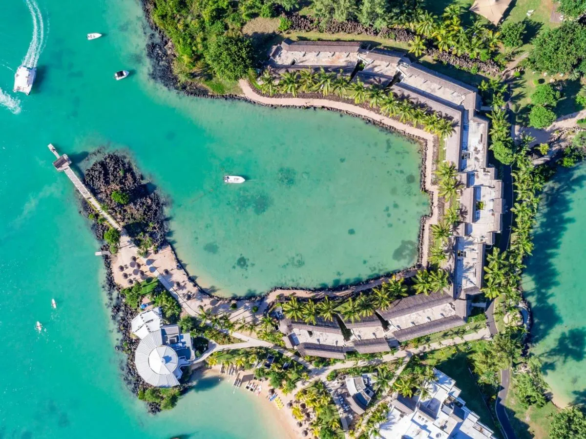 LUX Grand Gaube Resort & Villas-2
