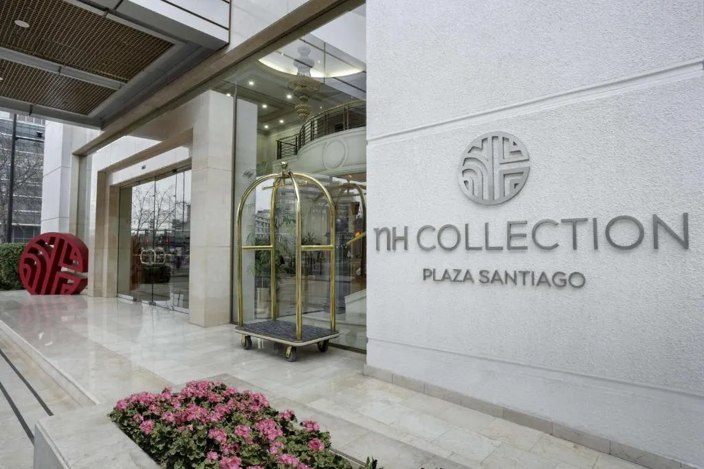 NH Collection Plaza Santiago-1