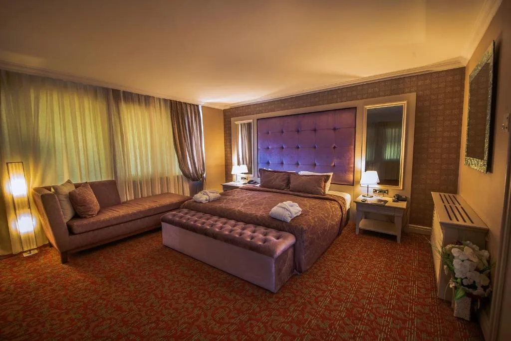 Dream Hill Asia Business Deluxe Hotel-1
