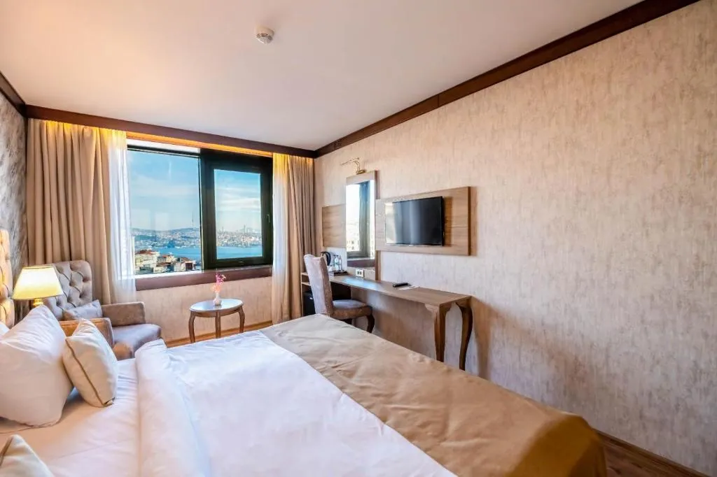 Marble Hotel-1