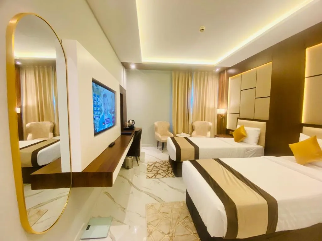 Golden Tulip Deira-1