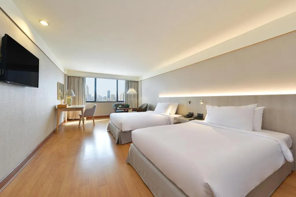 Twin Towers Hotel-1