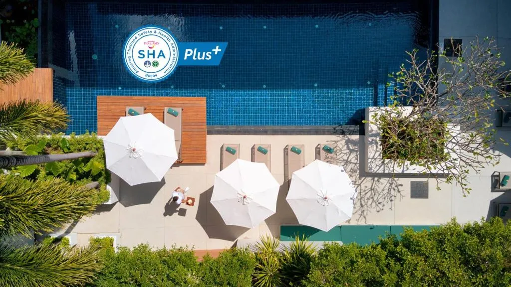Outrigger Surin Beach Resort-1