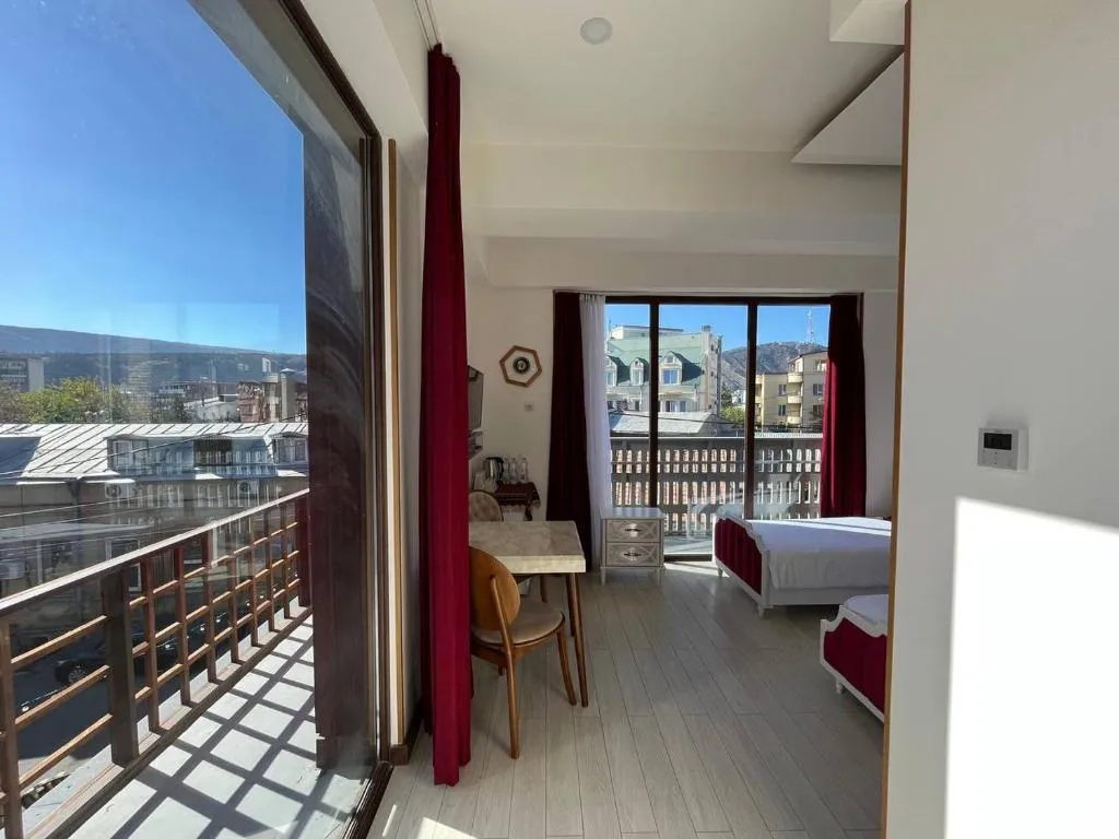 Luxin Hotel slide-1