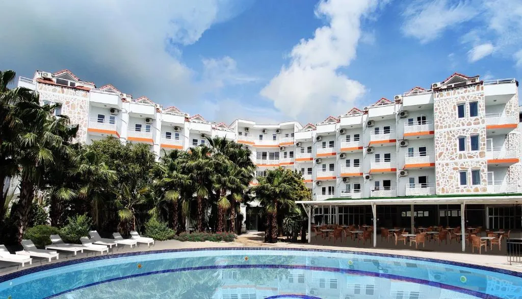 UK Hotel Kiriş-1
