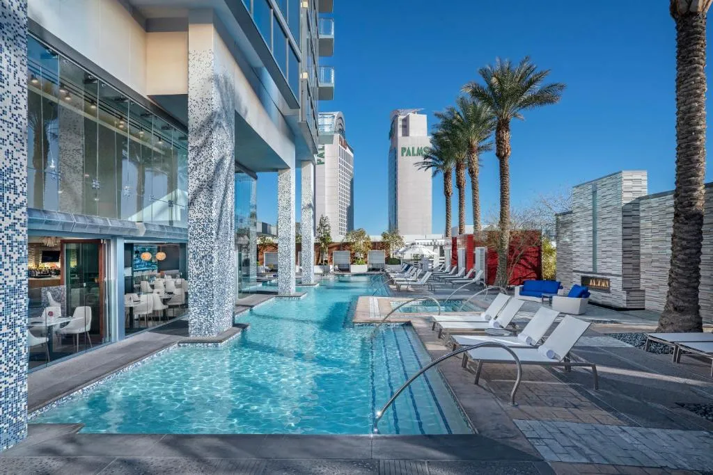Palms Place Hotel and Spa-1