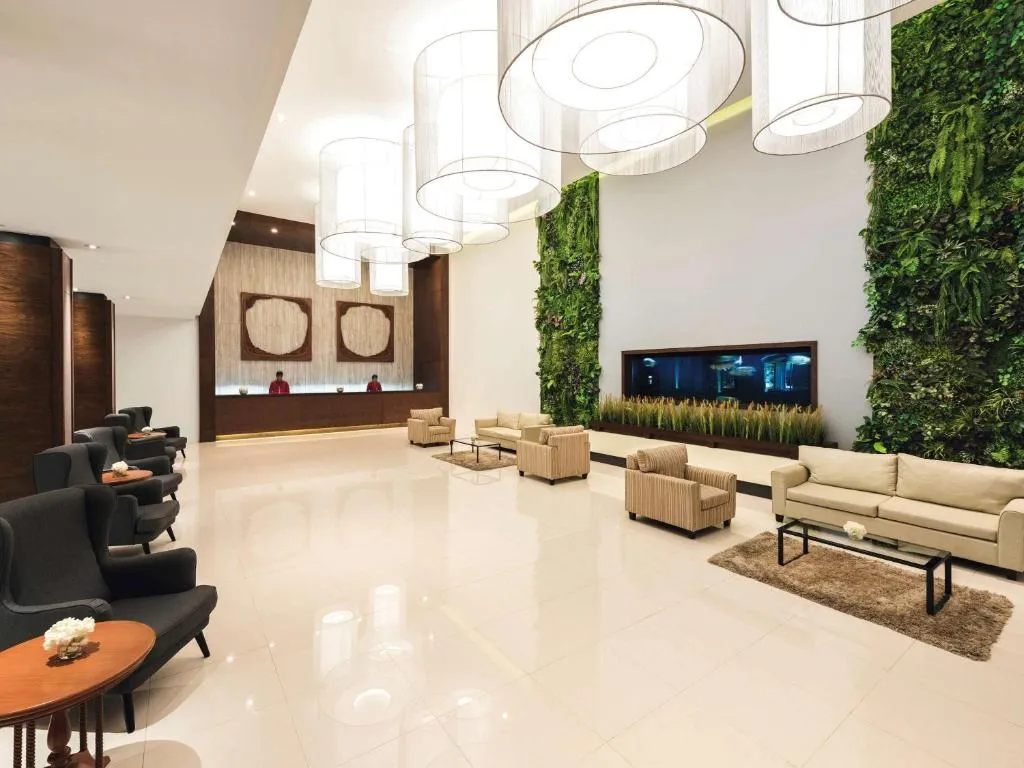 Movenpick Suriwongse Hotel Chiang Mai-1