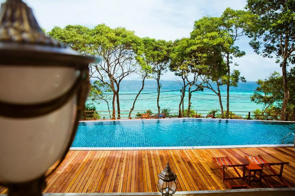 Phi Phi Phu Chalet Resort-1