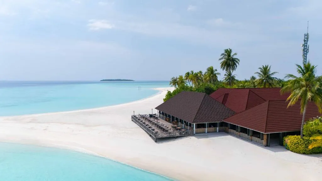 Dhigufaru Island Resort-1
