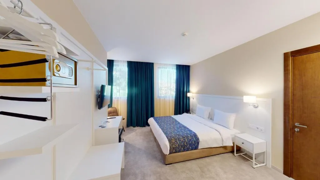 EPIGRAPH TOWN HOTEL-1