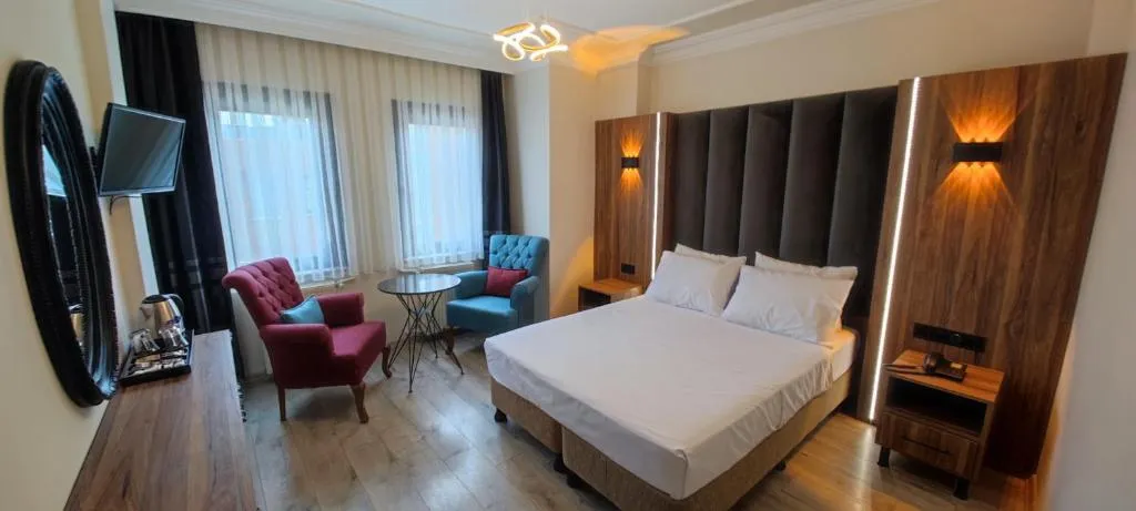 Star Hotel-1