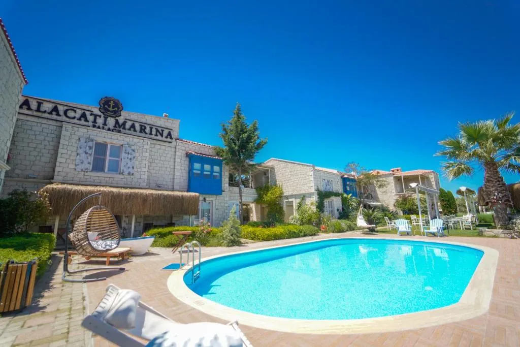 Alacati Marina Palace-1