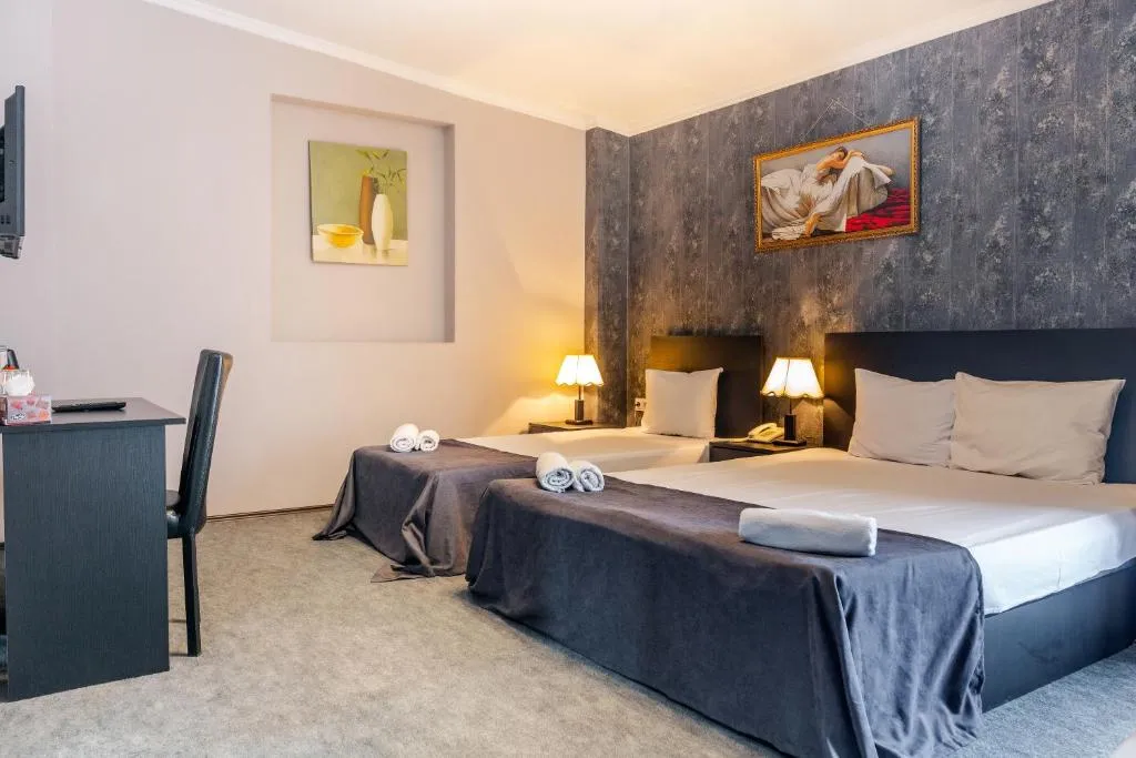 Hotel Marlyn-1