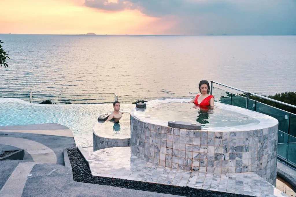 Best Western Premier Bayphere Pattaya-1