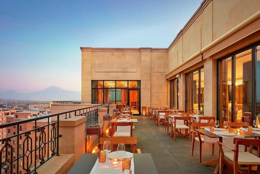 The Alexander, a Luxury Collection Hotel-1