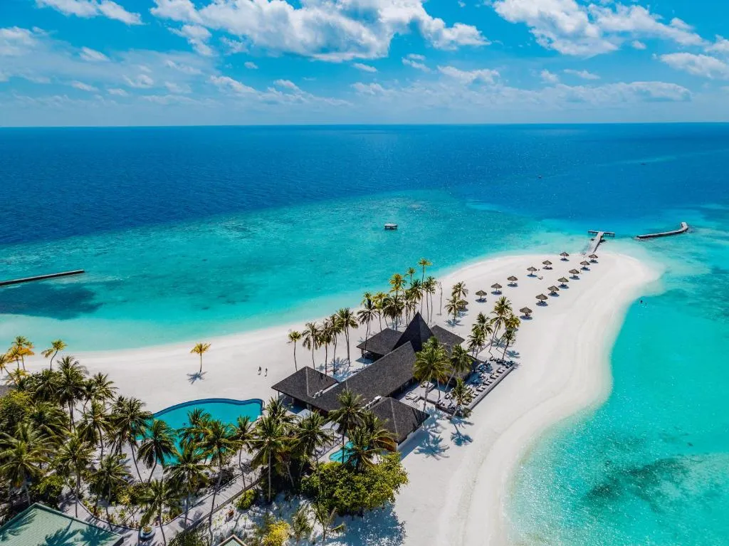 Veligandu Island Resort & Spa-1