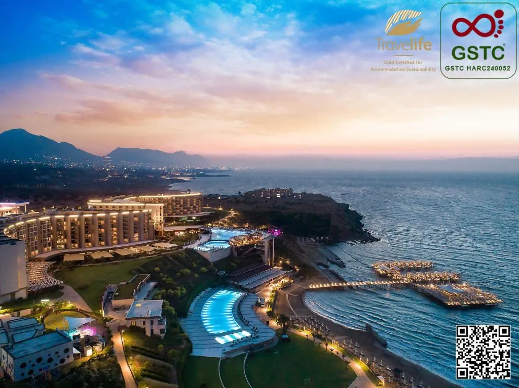 Elexus Hotel & Resort & Spa-1