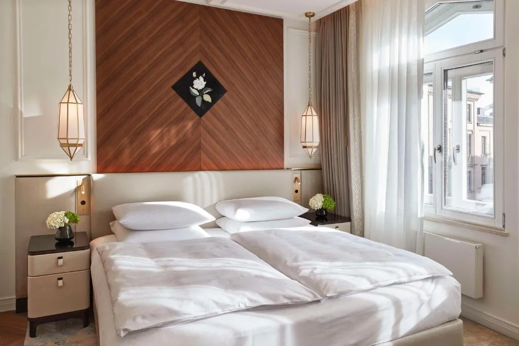 Hotel Vier Jahreszeiten Kempinski Munchen-1