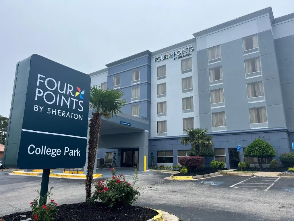 Sky Point Hotel & Suites - Atlanta Airport-1