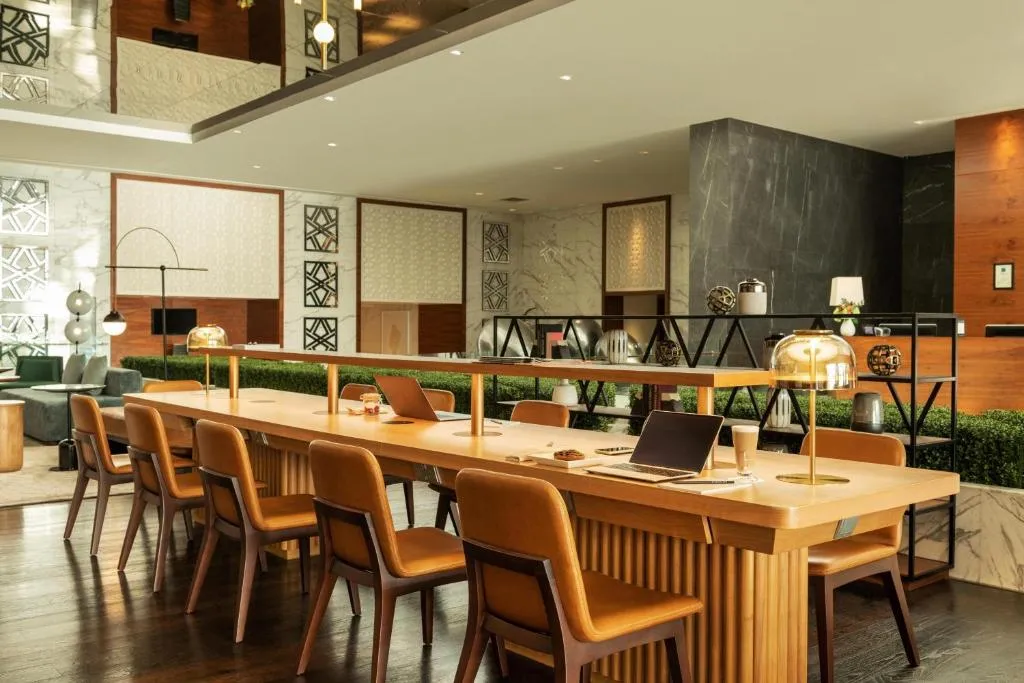 Sheraton Grand Hotel, Dubai-1